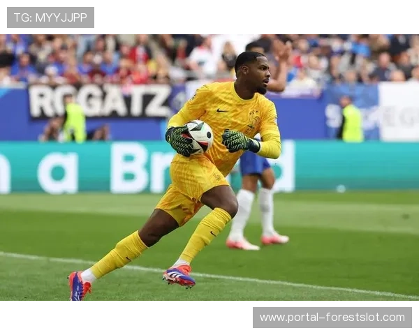 迈尼昂扑点能力凸显，门将稳定性成米兰后防基石